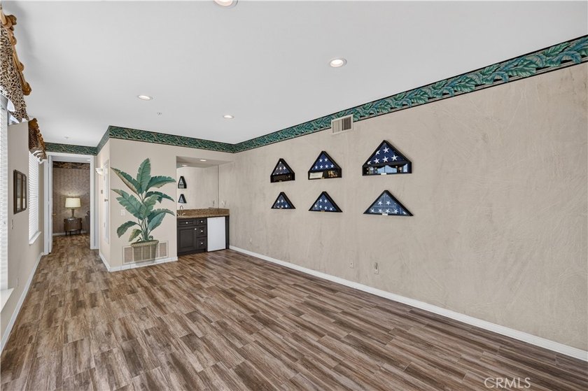 Luxury living awaits in the prestigious gated Marshall Canyon - photo 20