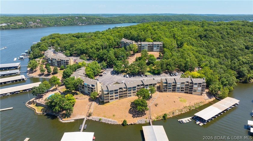 Discover the perfect waterfront retreat in the heart of Osage - photo 24