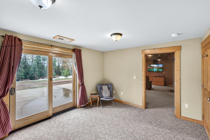 WOW VA assumable loan at 2.25%! RUN DON'T WALK!!! Escape to your - photo 25