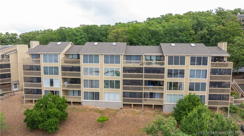Discover the perfect waterfront retreat in the heart of Osage - photo 33