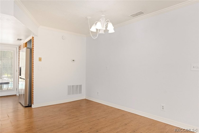 This is the kind of property that almost never comes - photo 11