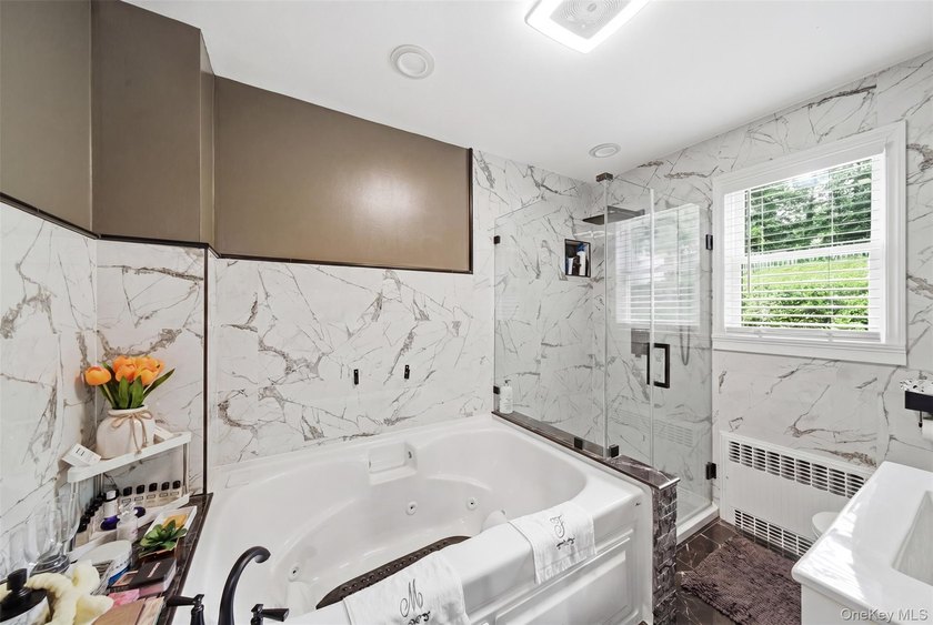 Welcome to this wonderful home, where comfort, elegance, and - photo 34