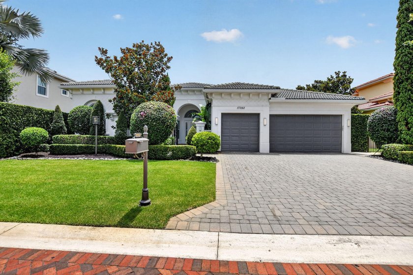 Situated on an oversized lot within the gated community of Azura - photo 2