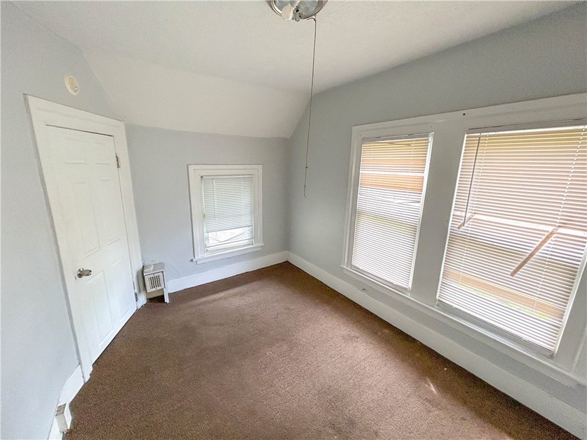 This spacious 4-bedroom, 1.5-bath Colonial in the City of - photo 14
