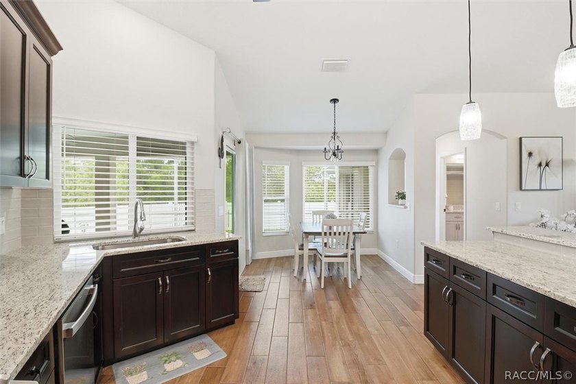 Why wait to build when your Florida dream home is ready right - photo 25