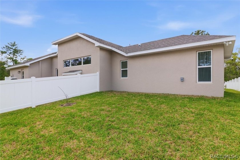 Why wait to build when your Florida dream home is ready right - photo 30