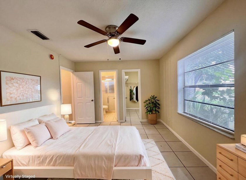 FOR SALE- Investor Special- Bright and Spacious 3 bedroom 2 bath - photo 8