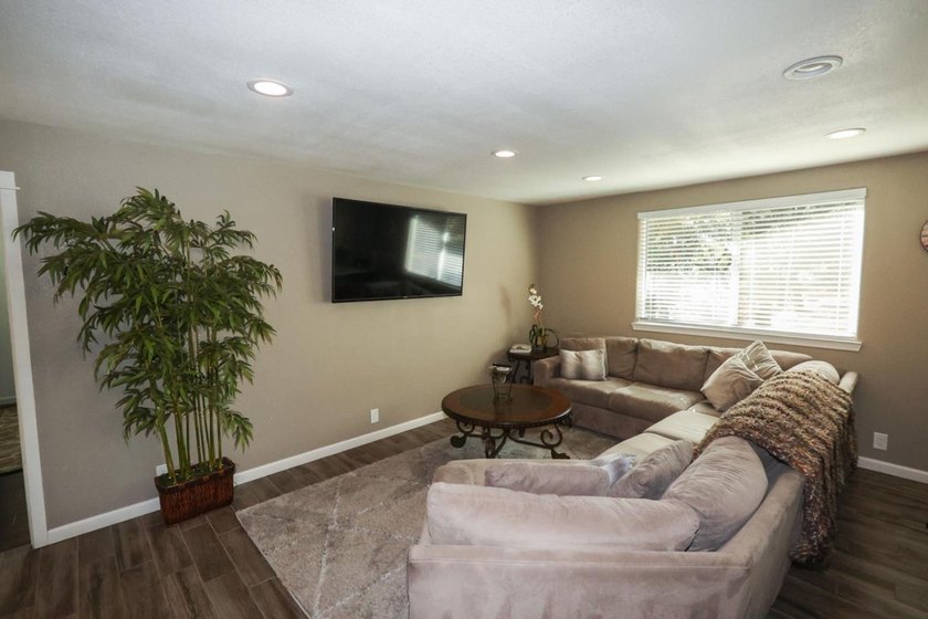 Welcome to your serene oasis in Scotts Valley! This charming - photo 9