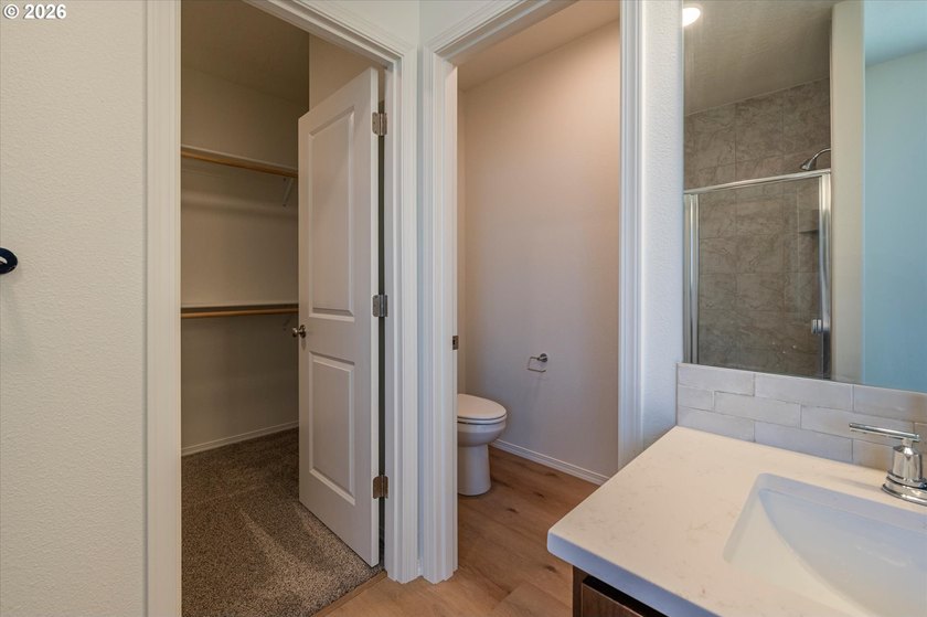 Motivated seller. Brand new 3 bedroom, 2 bathroom home offering - photo 28