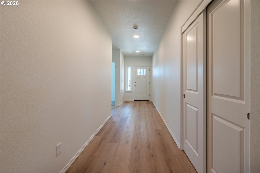 Motivated seller. Brand new 3 bedroom, 2 bathroom home offering - photo 44