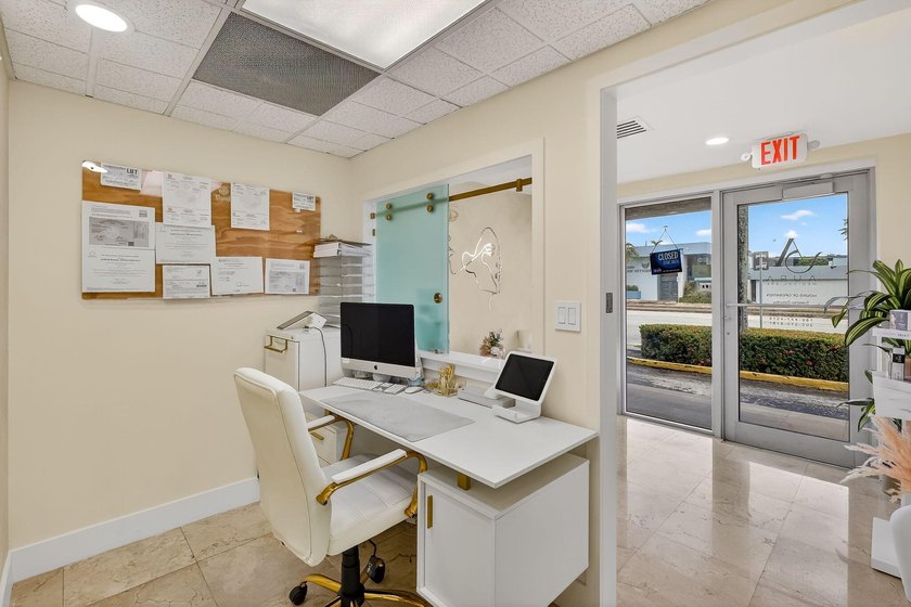 Rare opportunity to acquire a premier, full-service medspa - photo 4