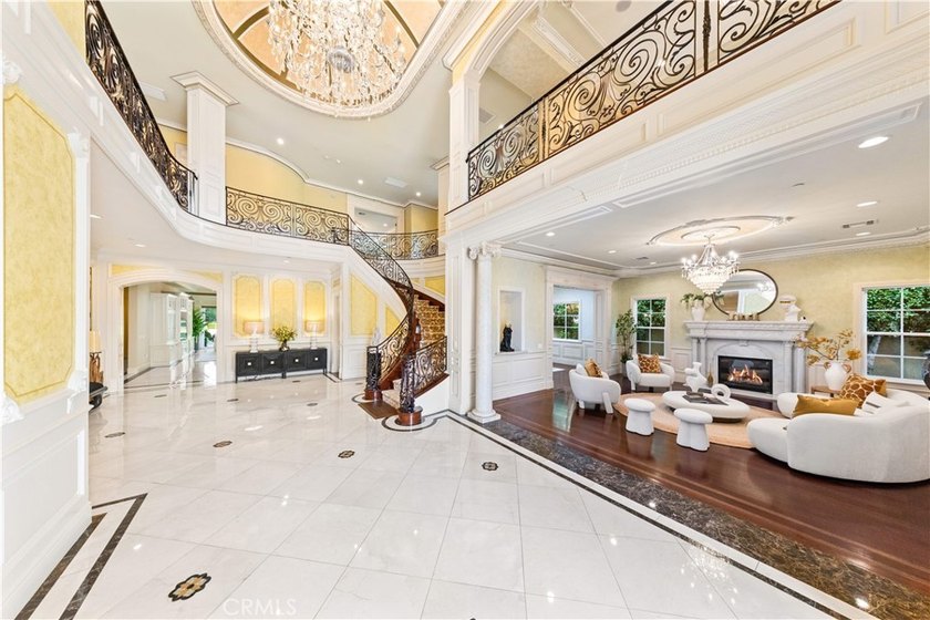 Located in the highly desirable Upper Arcadia neighborhood, this - photo 10