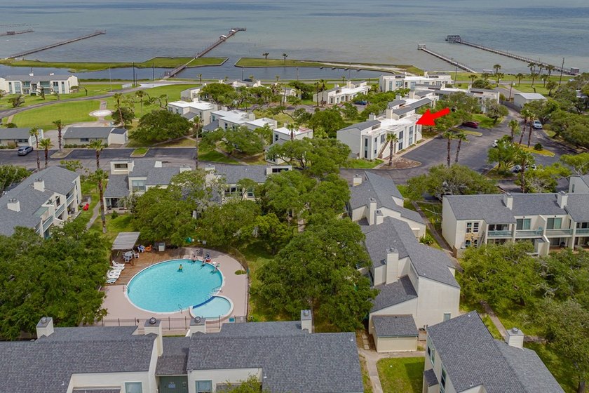 PRICE IMPROVEMENT! Your opportunity to own one of the larger - photo 4