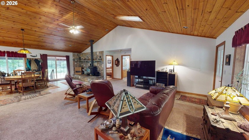 Private Acreage Retreat with Single-Level Living &amp; Incredible - photo 8