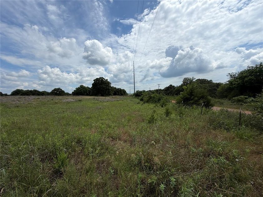 Escape to the country with this beautiful 15-acre tract just - photo 3