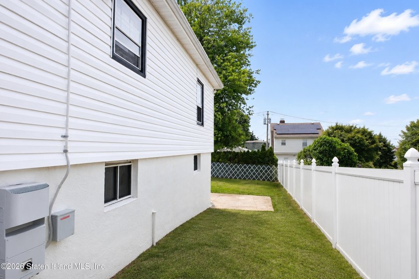 Welcome to 27 Hunton Street, a charming Tudor-style home nestled - photo 22
