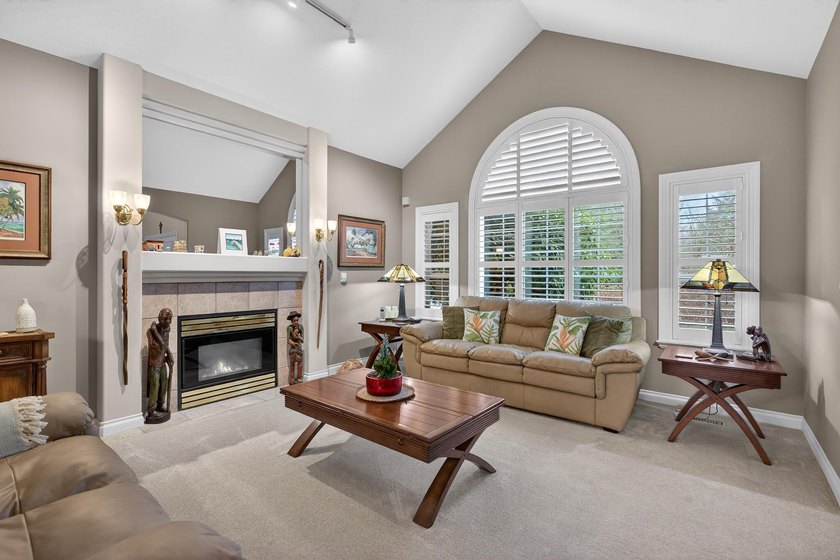 Situated in prestigious Abbey Ridge in Fraser Heights, this - photo 5