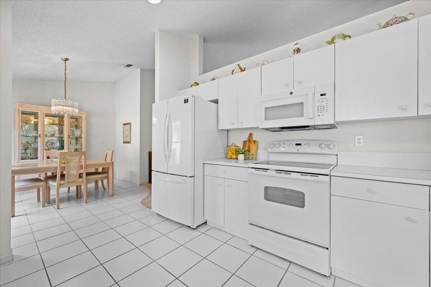Welcome to Cypress Lakes, a gated active adult community - photo 10