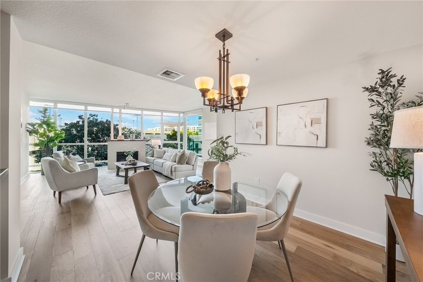 Luxury high-rise living at its finest in the prestigious Marquee - photo 13