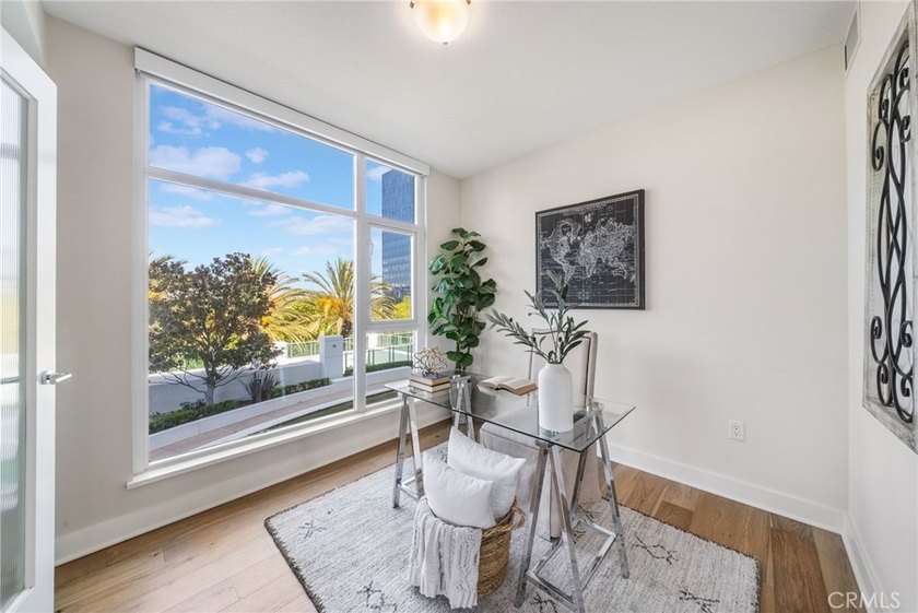 Luxury high-rise living at its finest in the prestigious Marquee - photo 17