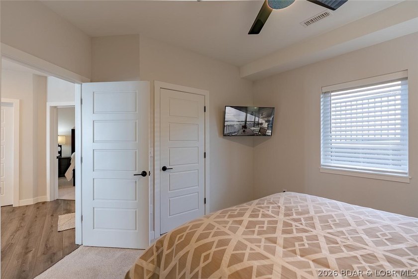This unit is a true showstopper-defined by class, luxury, and - photo 34