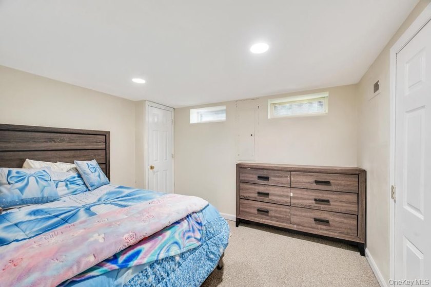 Welcome to this charming 3-bedroom, 2 full bathroom Cape nestled - photo 35