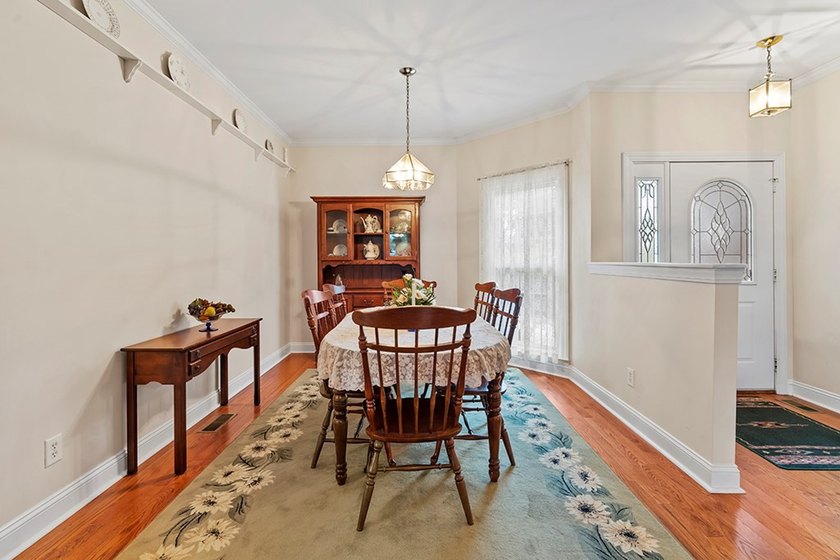 Welcome to 112 Luton Place North, located on the main channel of - photo 7