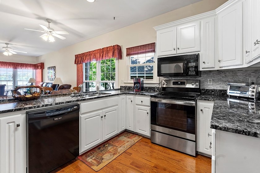 Welcome to 112 Luton Place North, located on the main channel of - photo 8