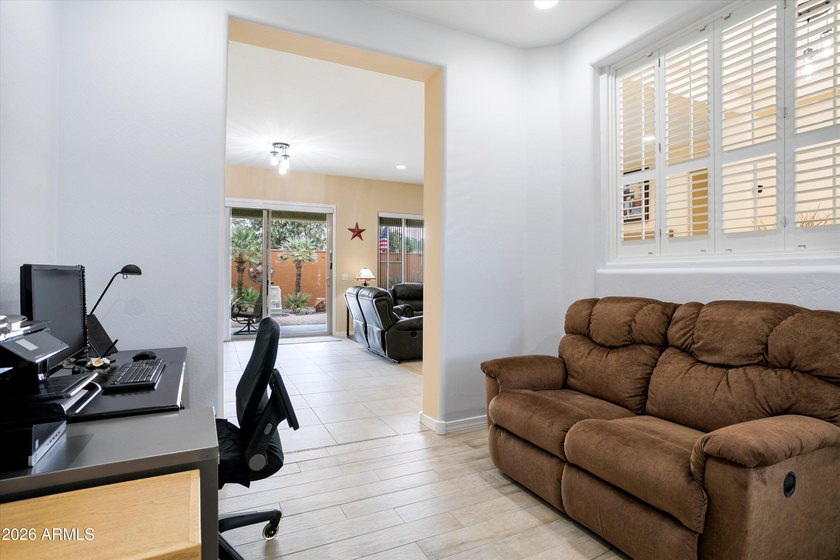 PRICE TO SELL! THIS FURNISHED JUBILEE MODEL HAS OWNED SOLAR, 3 - photo 22