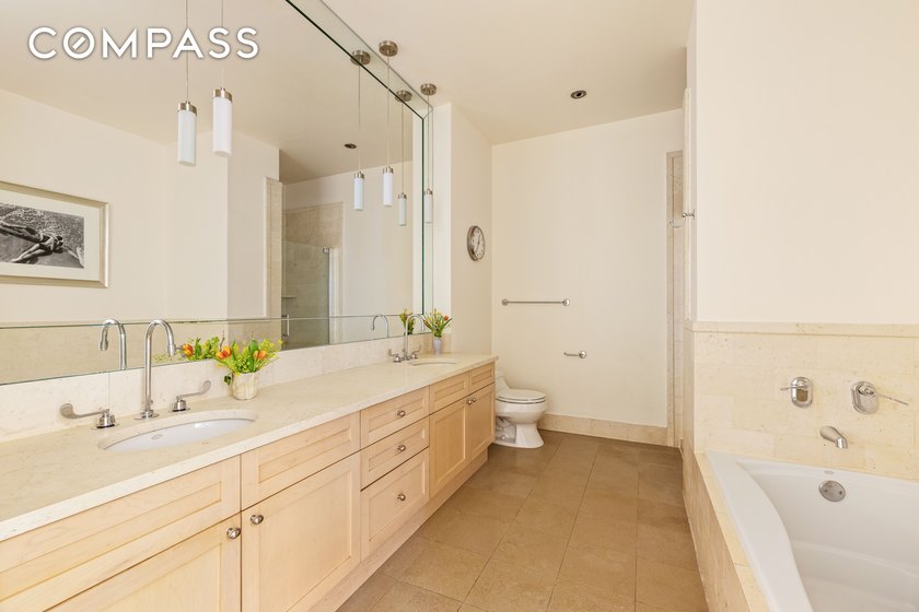 Apartment 5R is a beautifully appointed two-bedroom - photo 6
