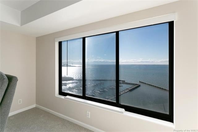 Truly one-of-a-kind at just over 2400 sq ft, this spectacular - photo 16