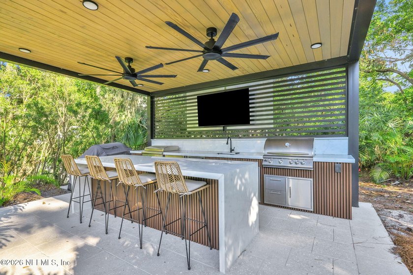 Luxury redefined! This fully modernized single-story gem in - photo 38