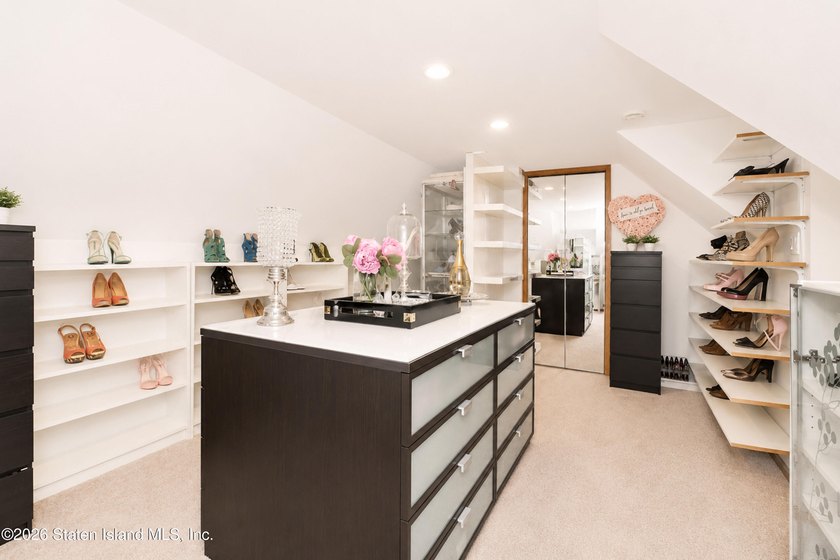 Welcome to this exceptional detached two-family residence where - photo 25