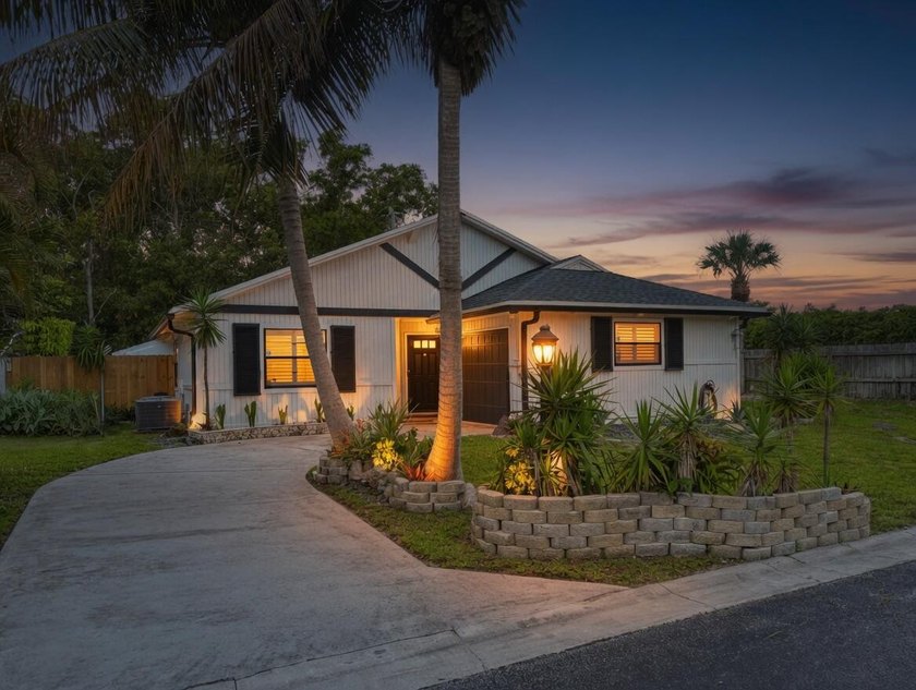 Welcome home to this beautifully maintained and thoughtfully - photo 2
