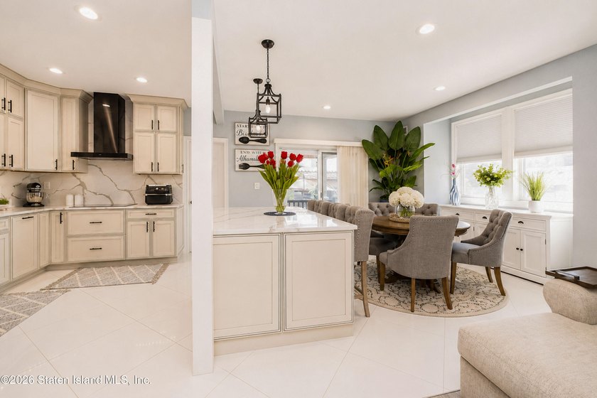 Welcome to this exceptional detached two-family residence where - photo 33