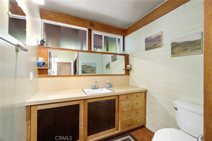 Perched in the highly sought after Portuguese Bend community of - photo 10
