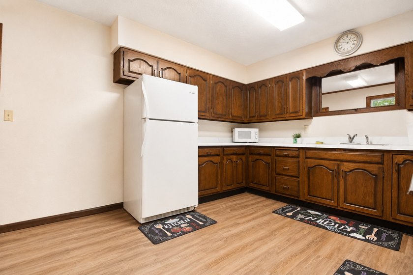 Enjoy stunning Rock River views from this well-maintained - photo 11