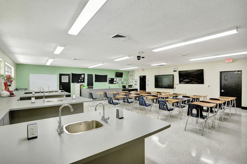 Extremely Rare Opportunity to purchase a +/- 10-acre High School - photo 17