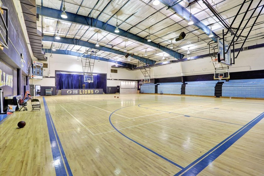 Extremely Rare Opportunity to purchase a +/- 10-acre High School - photo 33
