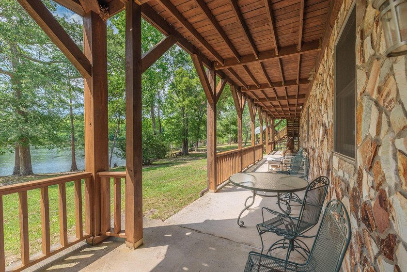 Welcome to an extraordinary legacy estate encompassing over 457 - photo 30