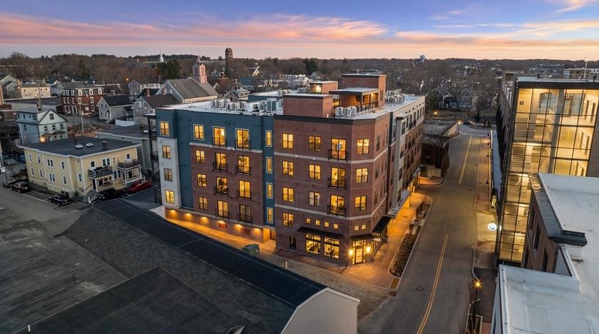 Nestled in Portsmouth's vibrant North End, Unit 102 blends - photo 22