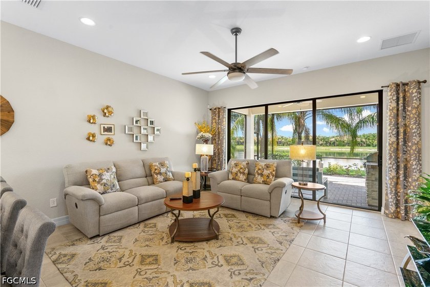 Welcome to Marina Bay - this beautifully appointed lakefront - photo 22