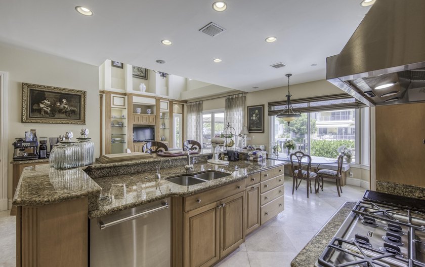 Bring your boat - or multiple boats - to this exceptional - photo 33
