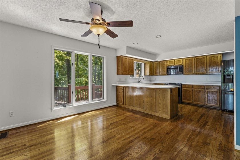 Welcome to your own waterfront retreat on beautiful Barren River - photo 15