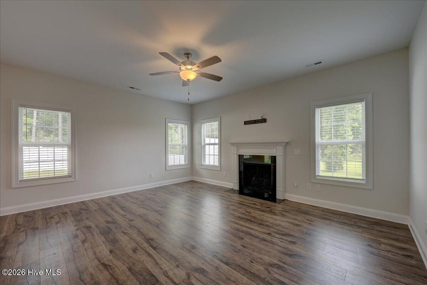Move-in-ready 4 bedroom, 2.5 bath home perfectly tucked in the - photo 25