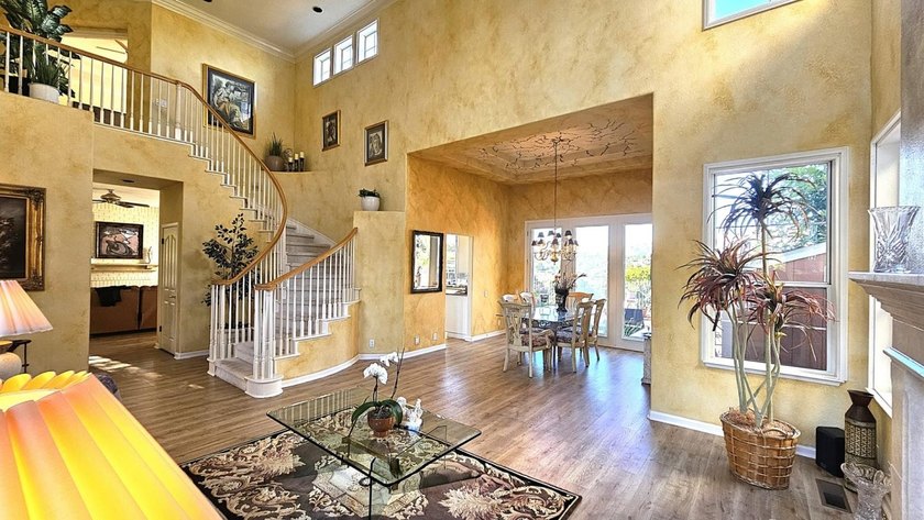 Rare opportunity to own a beautifully maintained view home in - photo 5