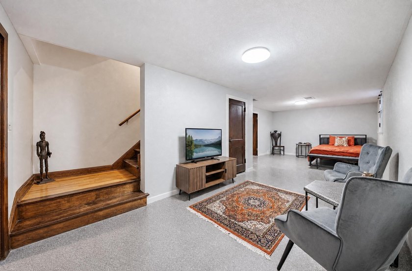 One of the largest lots in Fridley with an optional adjoining - photo 29