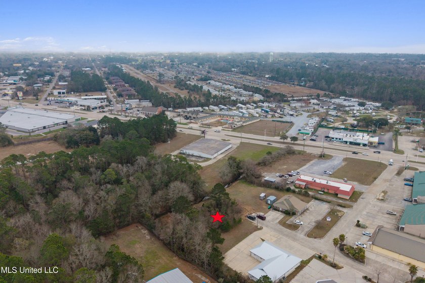 Prime commercial opportunity in the heart of Bay St. Louis! This - photo 6