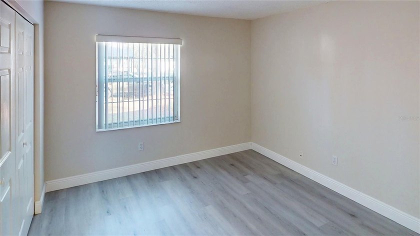 Beautifully Updated Pine Lakes Corner-Lot Home - Feels Like a - photo 29