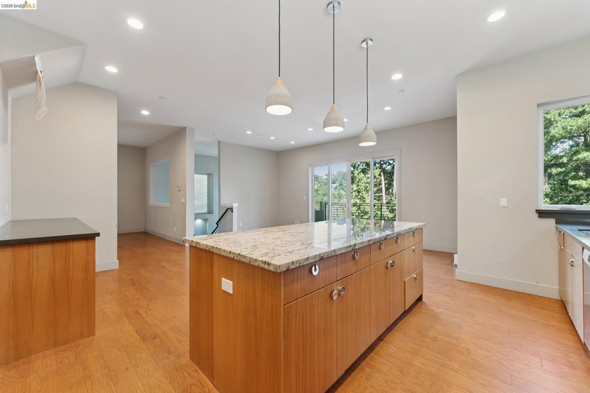 Contractor Special/ Fixer! Incredible Opportunity in the - photo 10